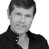 Александр Новиков